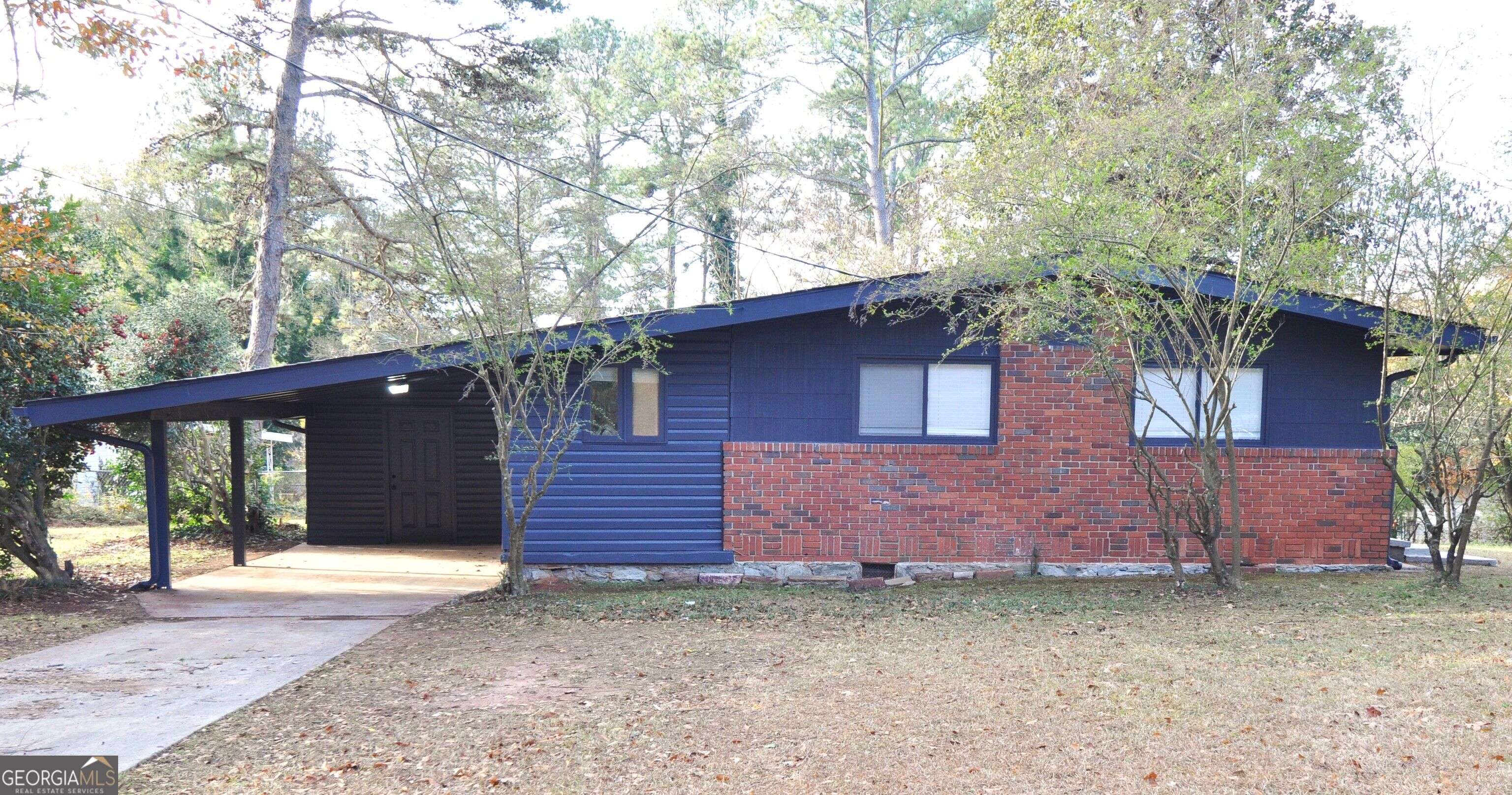 2351 Pinewood Drive, Decatur, GA 30032