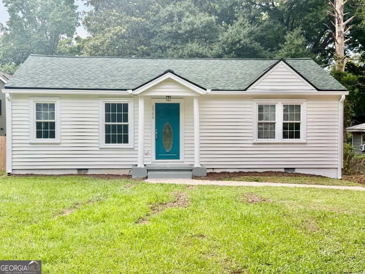 1708 Jobeth Ave SE — photo
