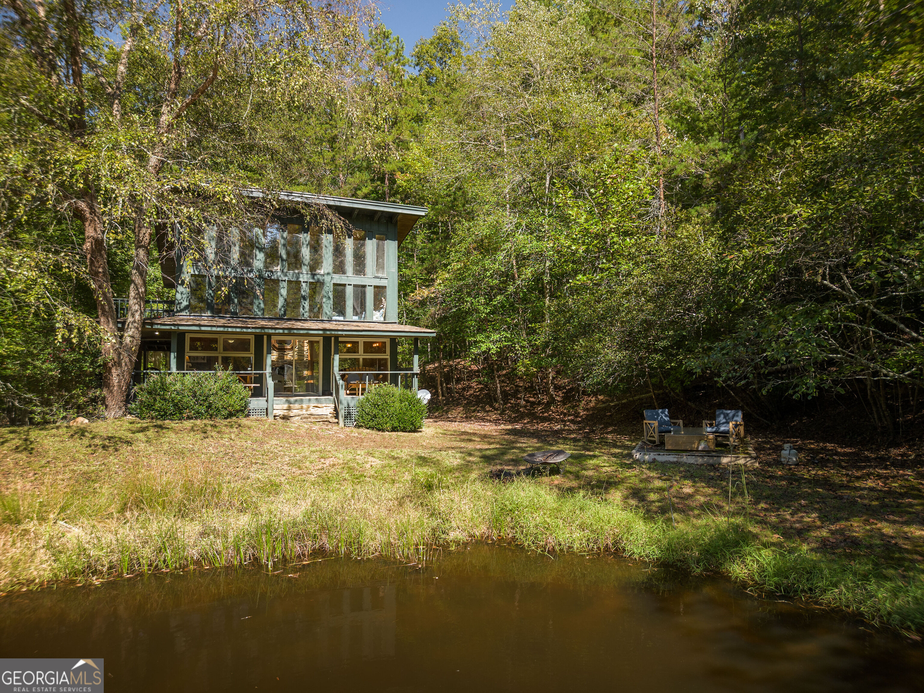 427 Cross Creek Rd — photo