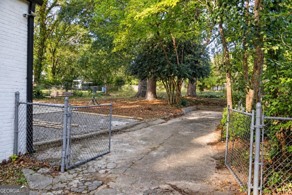 2499 Sylvan Road, East Point, GA 30344 — photo 2