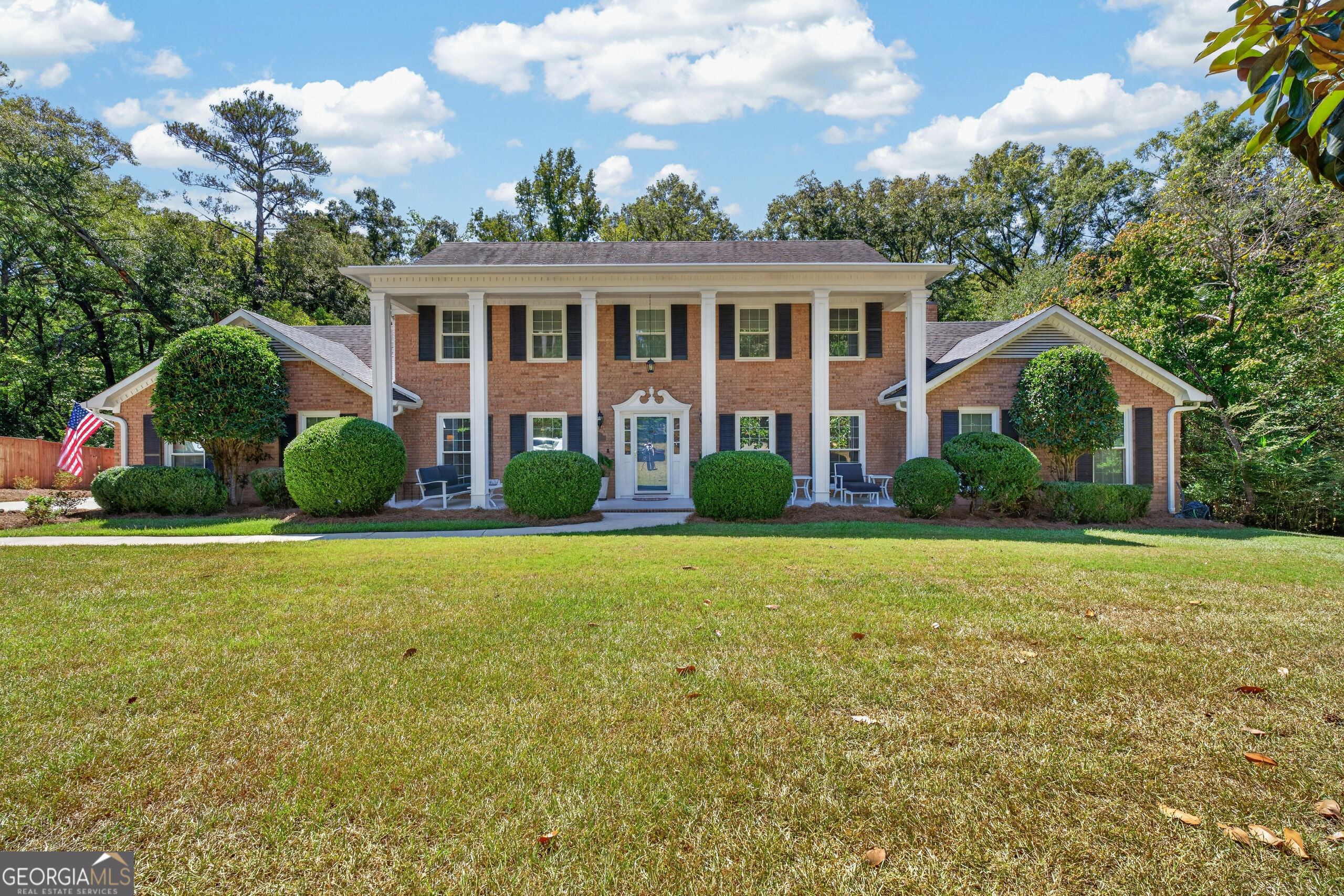 4772 Oxford Rd — photo
