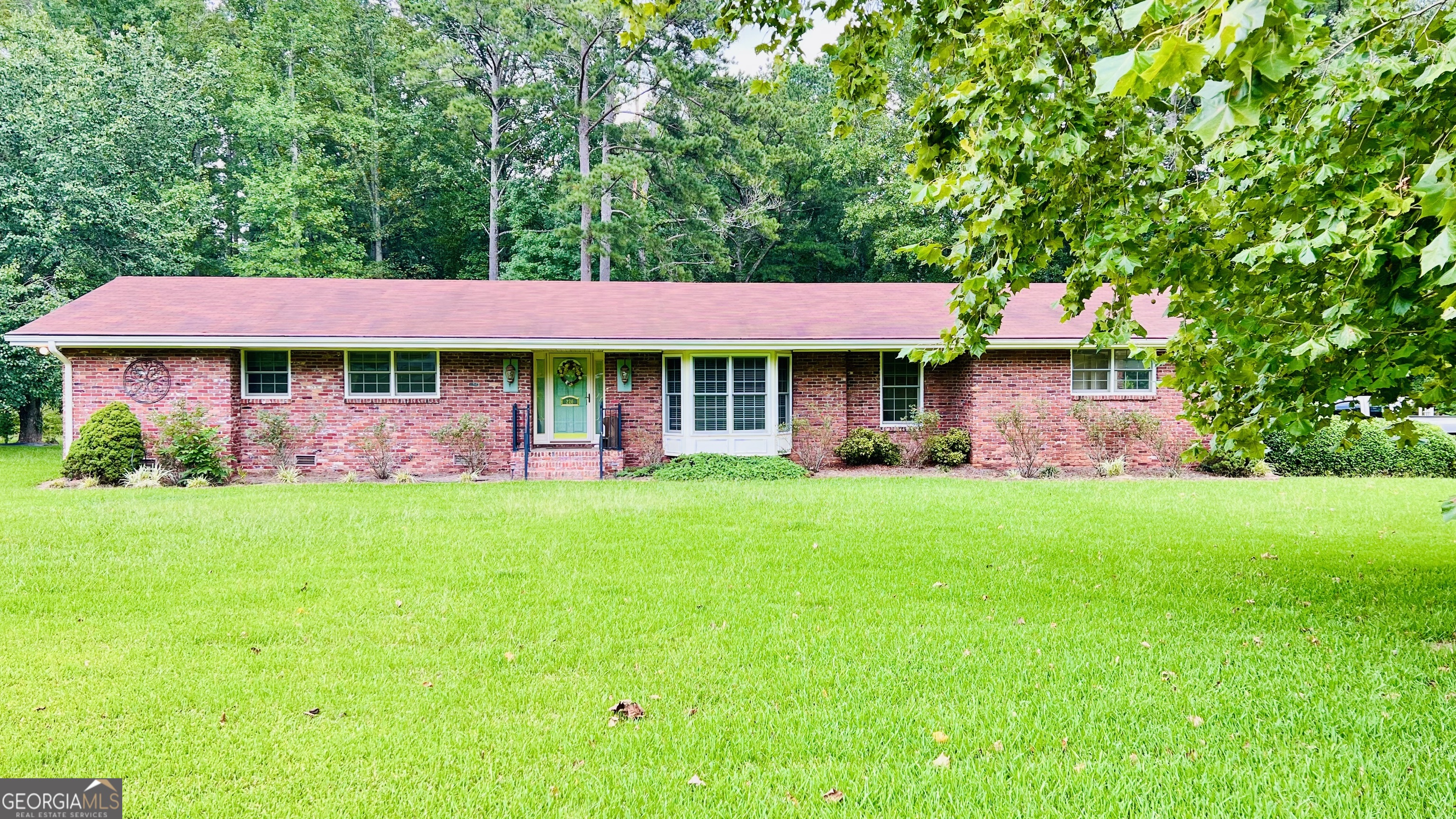 220 Fannin Rd — photo