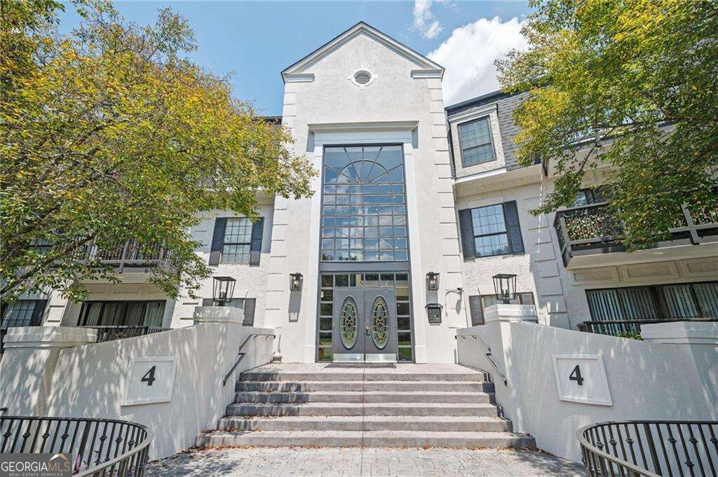 4303 Pine Heights Dr NE Unit 4303 — photo