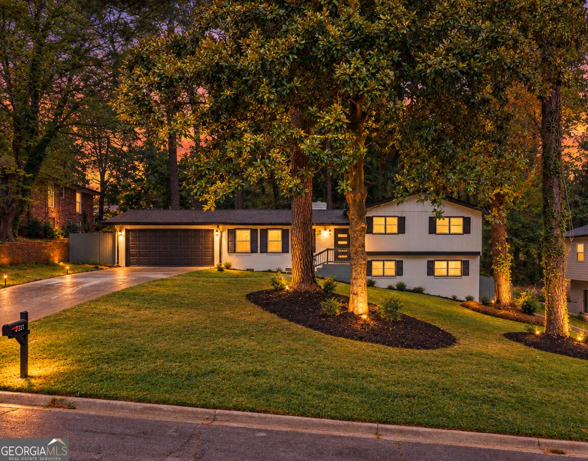 2921 Pine Valley Cir — photo