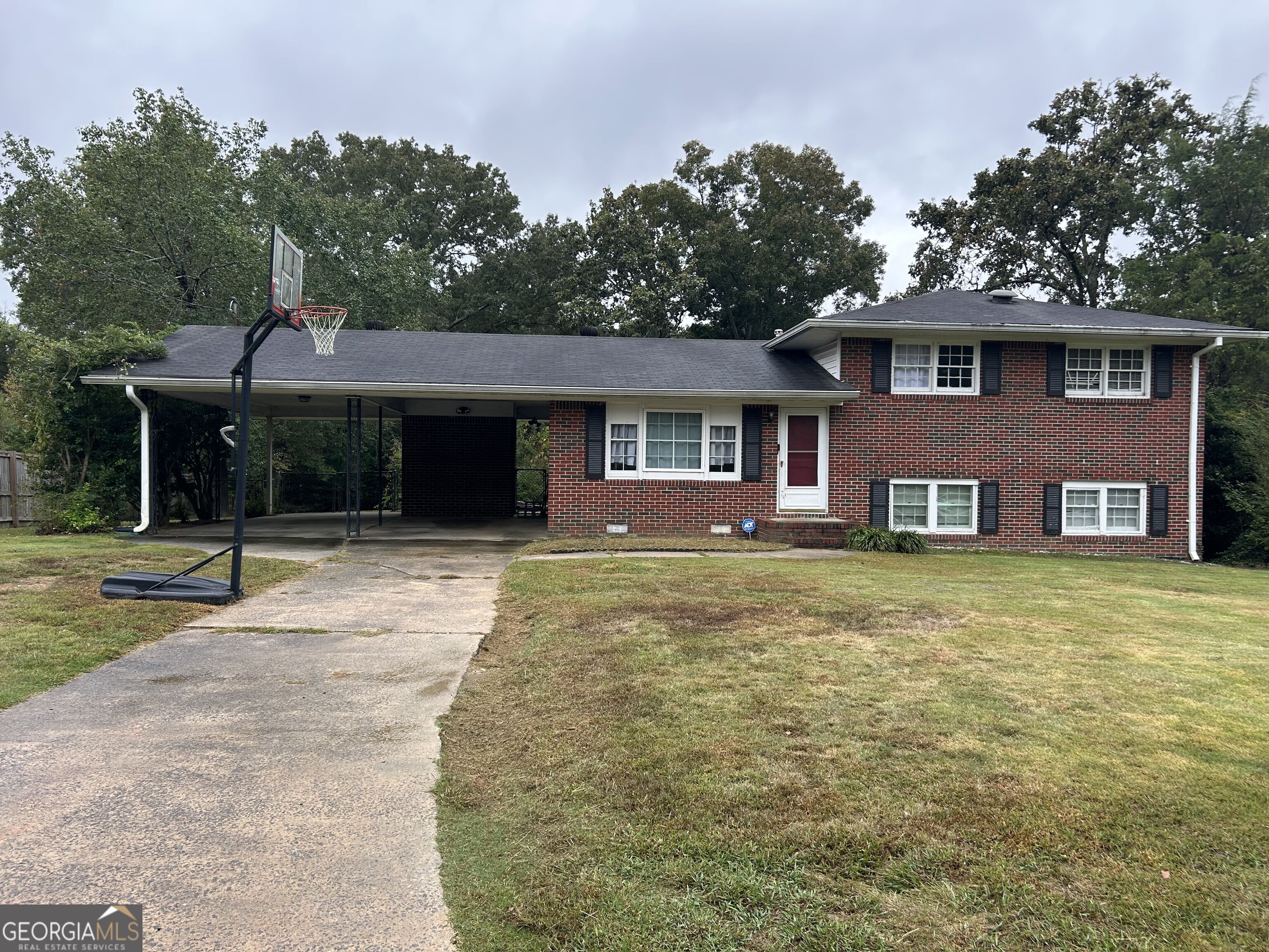 17 Rockwood Pl NW — photo