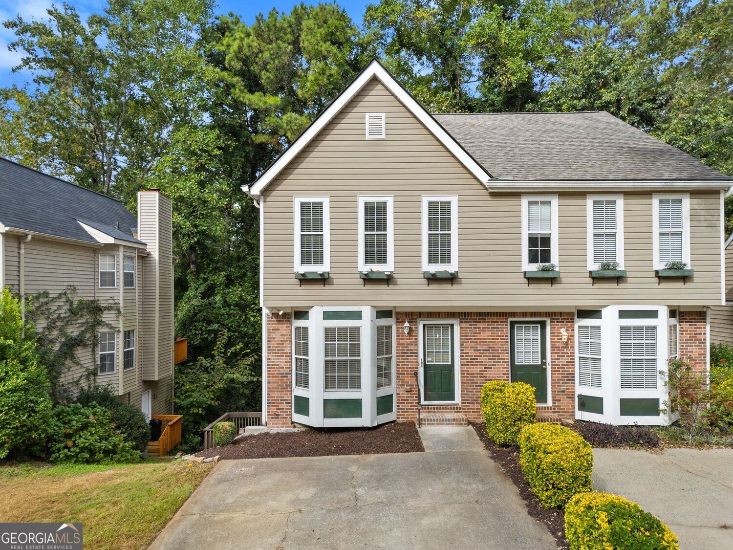 5182 Laurel Bridge Ct SE — photo