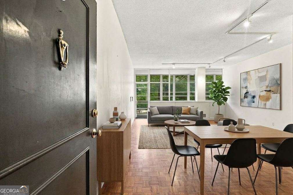 3060 Pharr Court North NW Unit 207 — photo