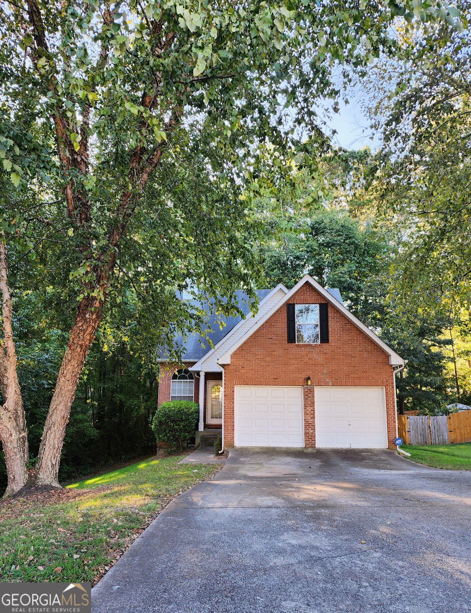 553 Wren Walk — photo