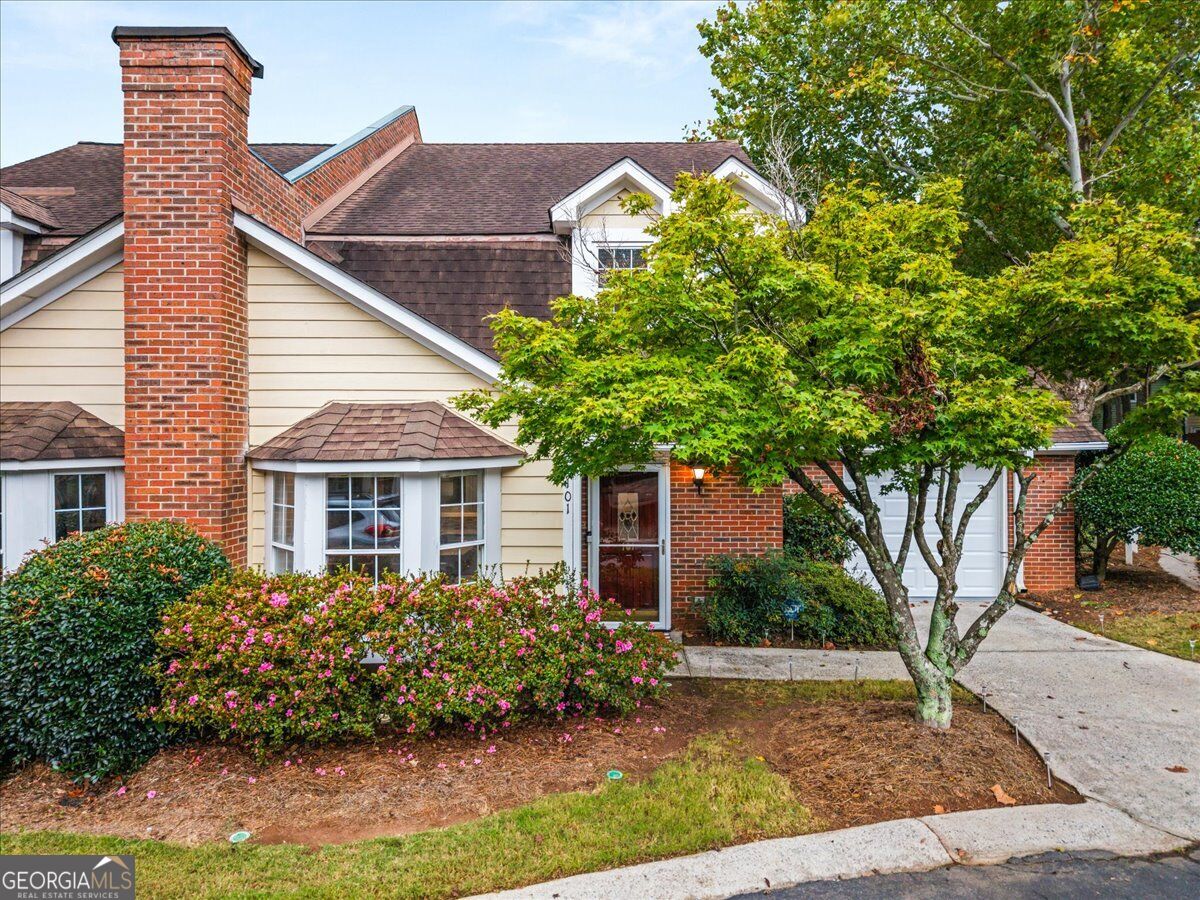 101 Mary Gay Ct — photo