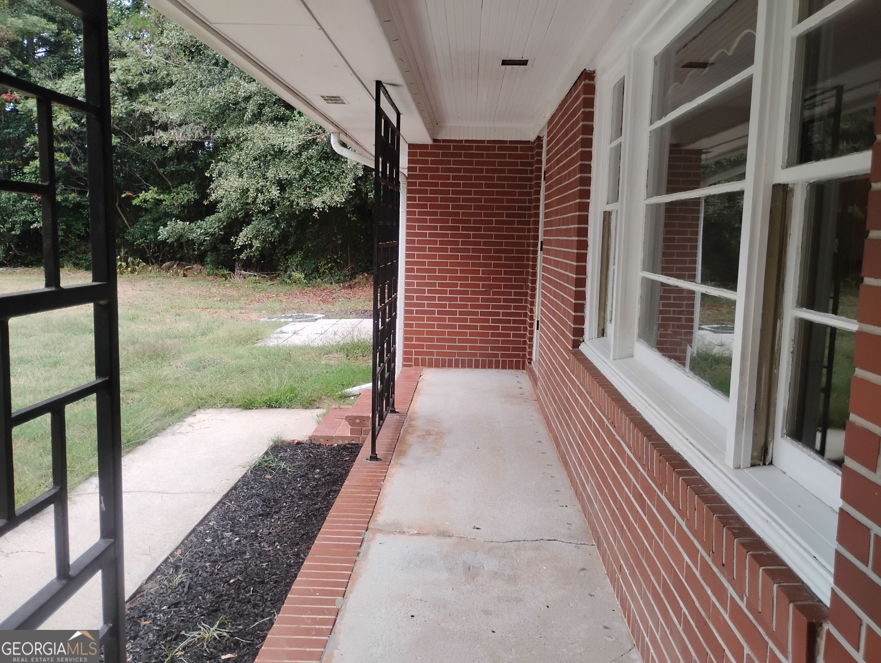 318 W Main Street, Rutledge, GA 30663 — photo 3