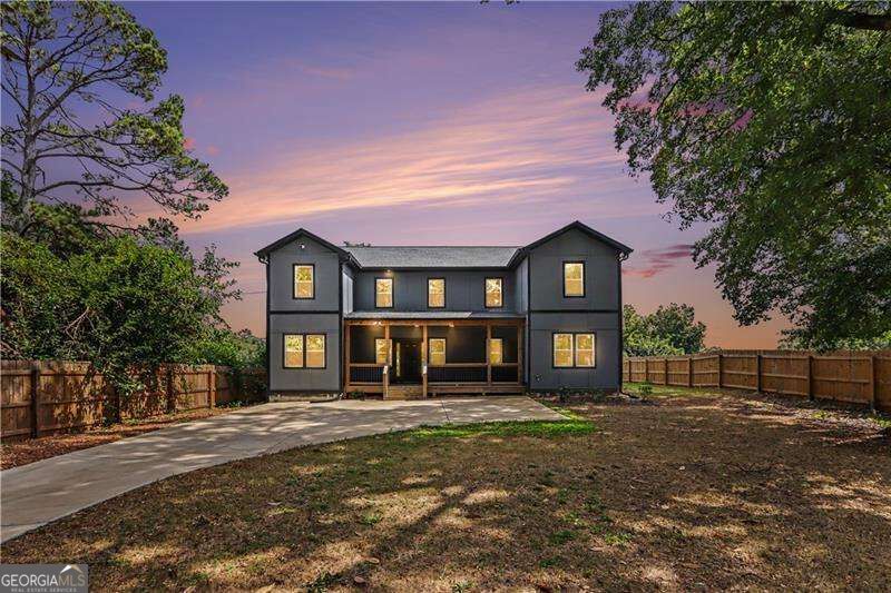 1400 Bouldercrest Rd SE — photo
