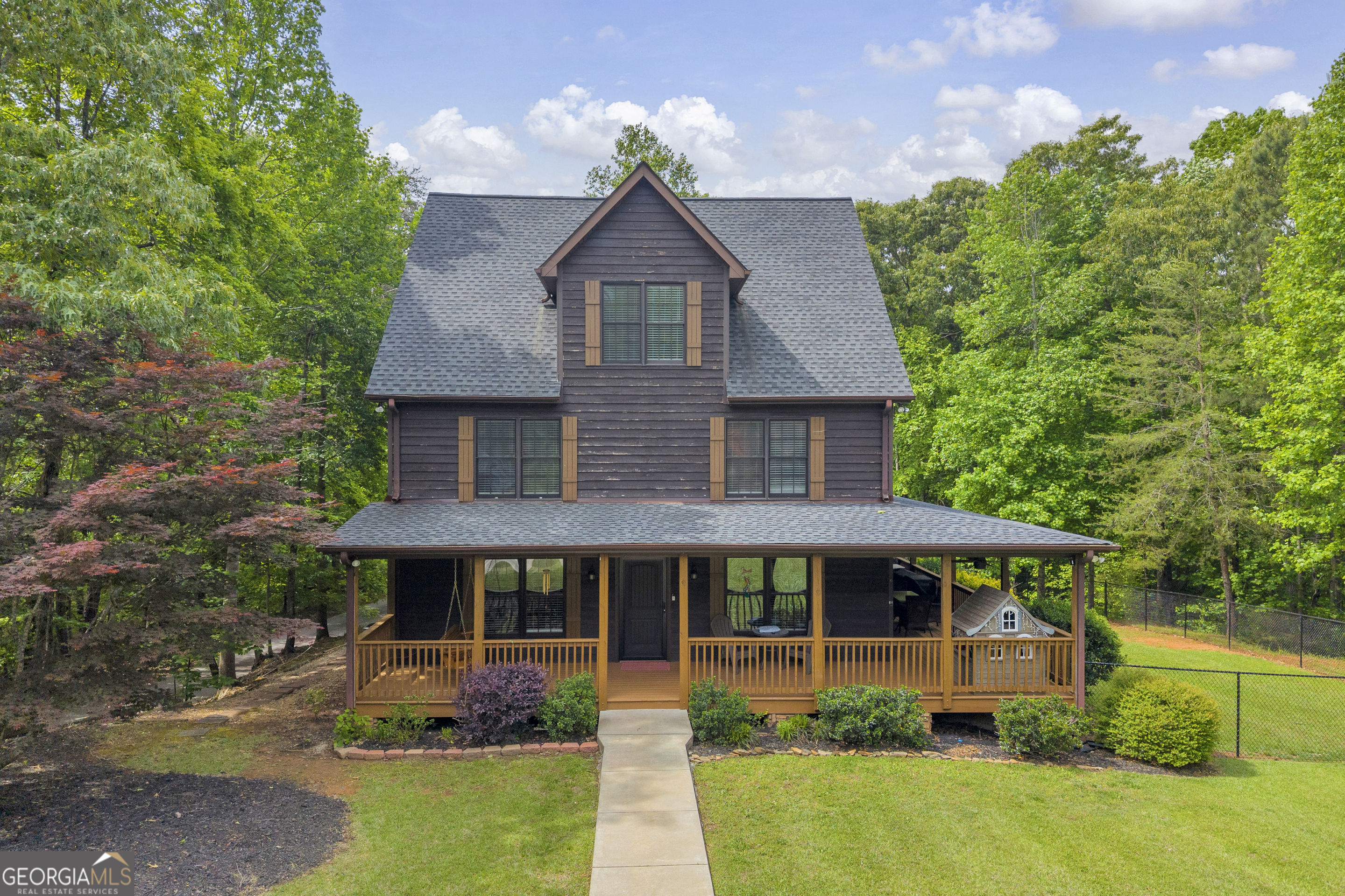 946 Riverdale Rd — photo