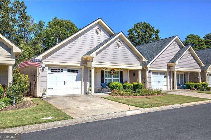 35 Casey Dr — photo