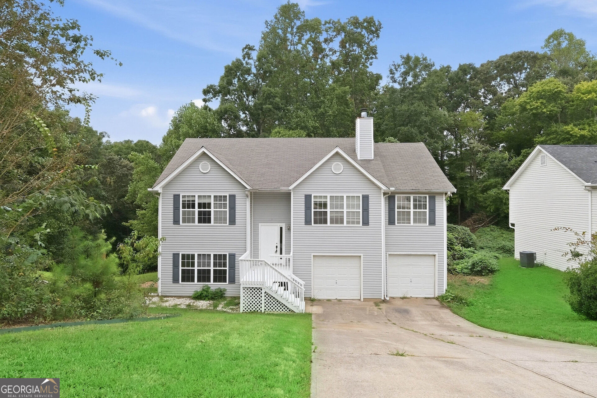 3852 Valley Creek Dr — photo