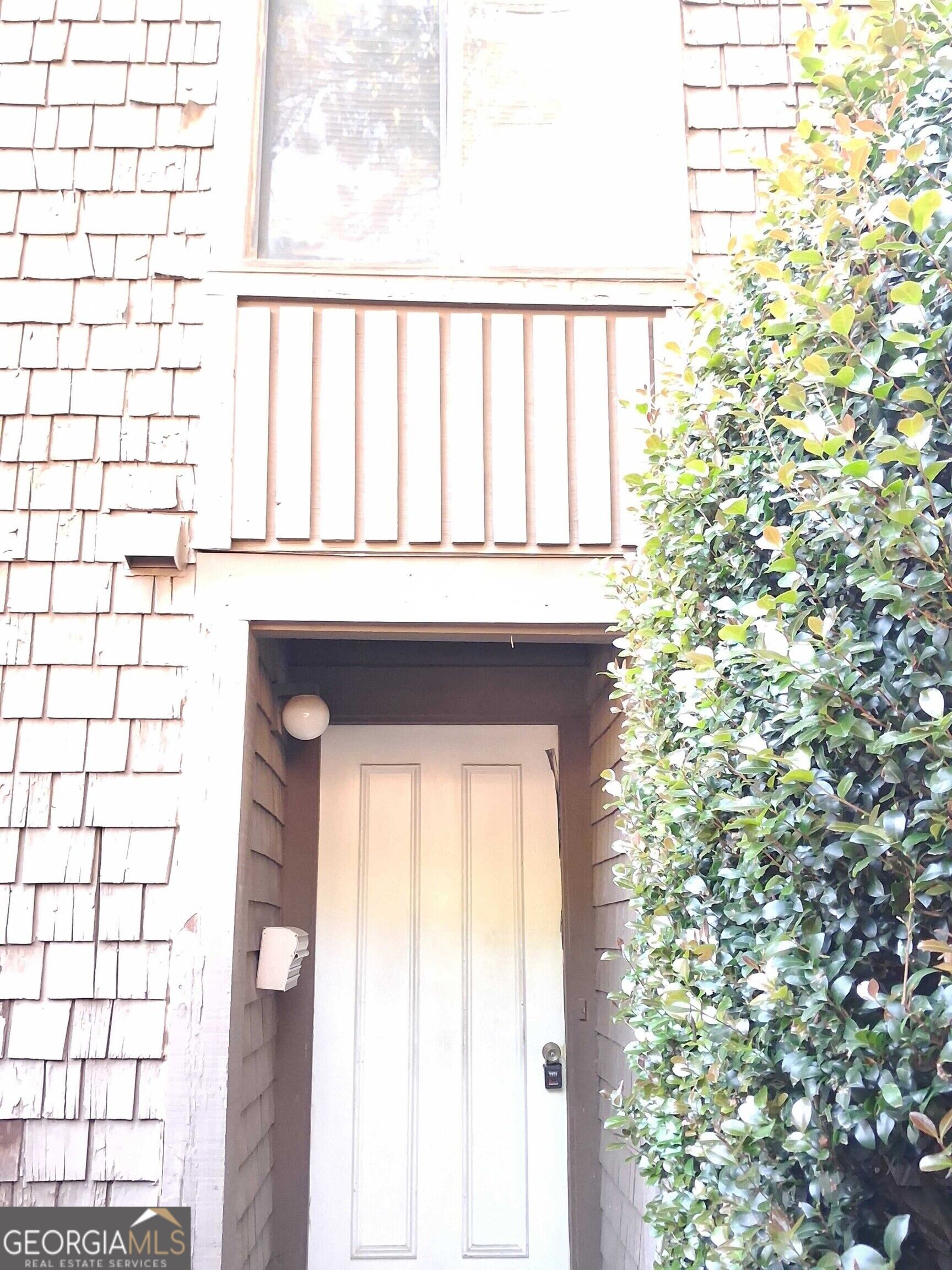 111 Willowick Dr — photo