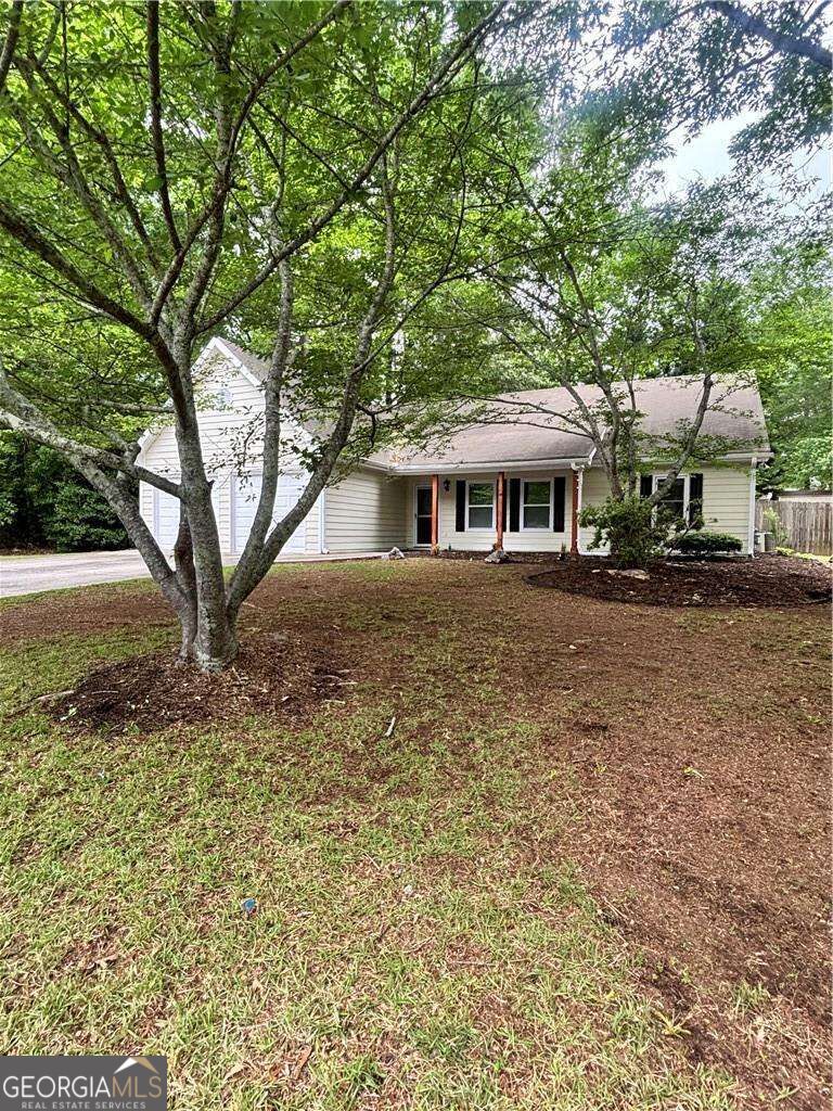 1135 Burning Bush Dr — photo
