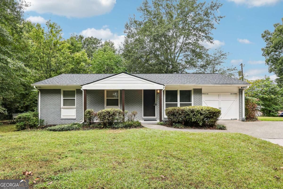 3628 Ridge Rd SE — photo
