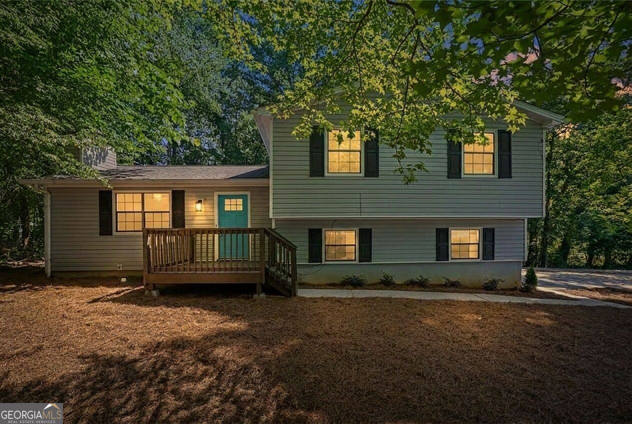 1909 Suwanee Valley Rd — photo