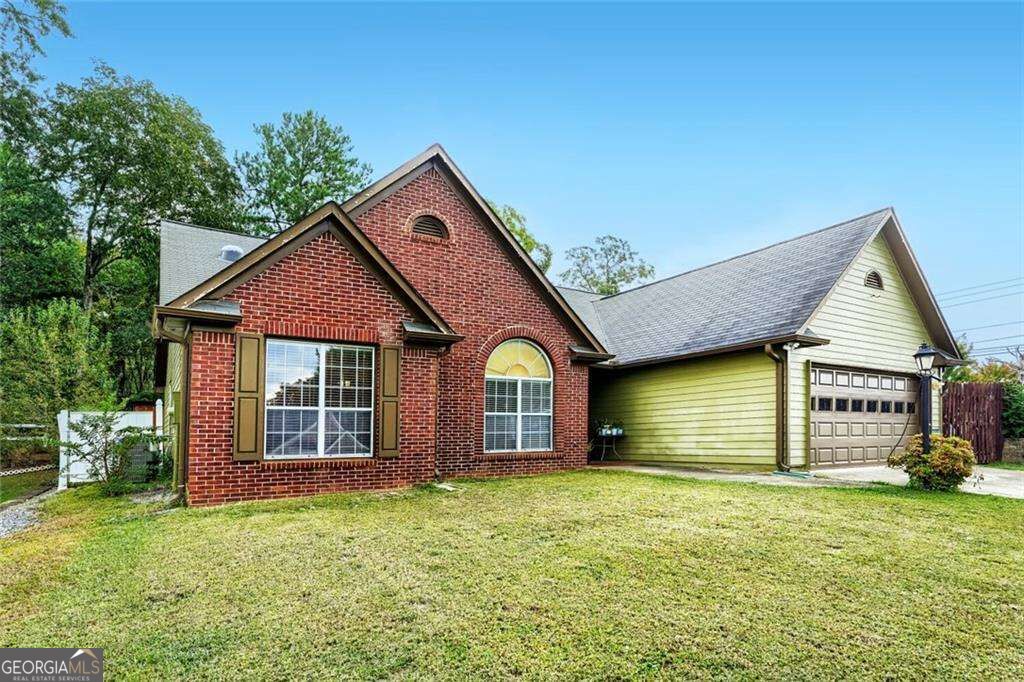 605 Sterling Oaks Dr — photo