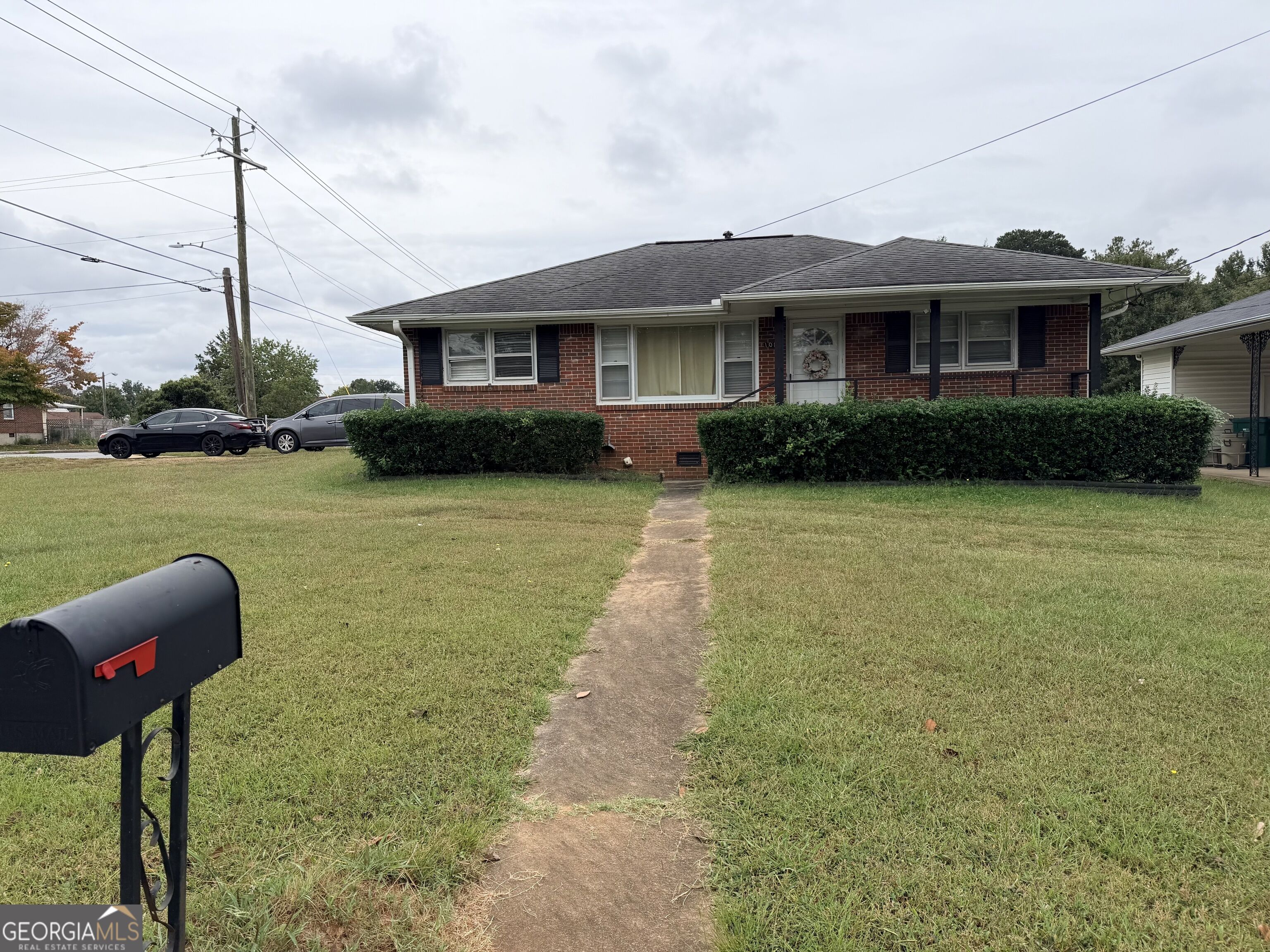 1013 Laurel St — photo