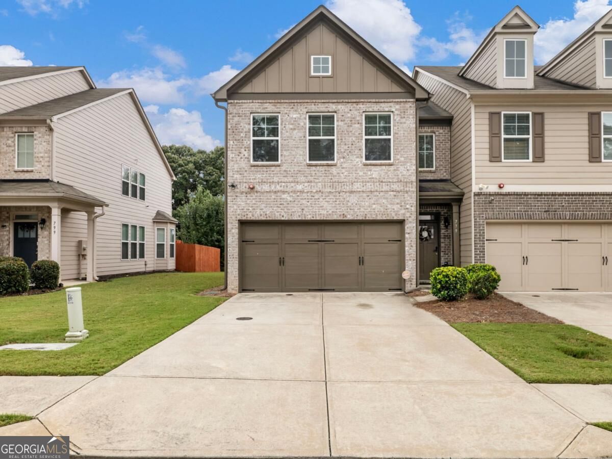 779 Arbor Crowne Dr — photo