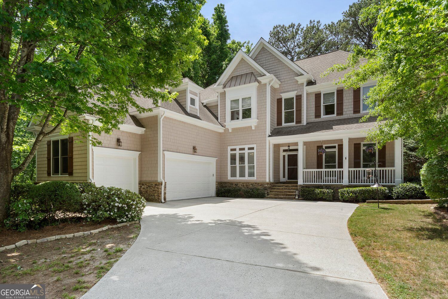 3698 Lakeview Dr — photo