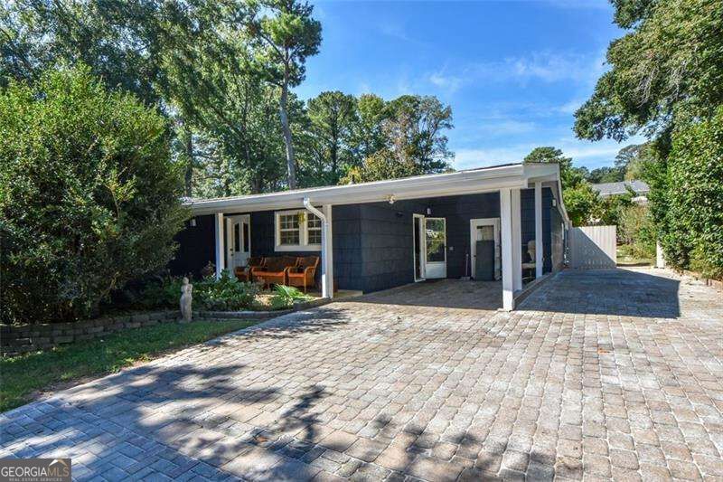 6810 Sunny Brook Ln — photo