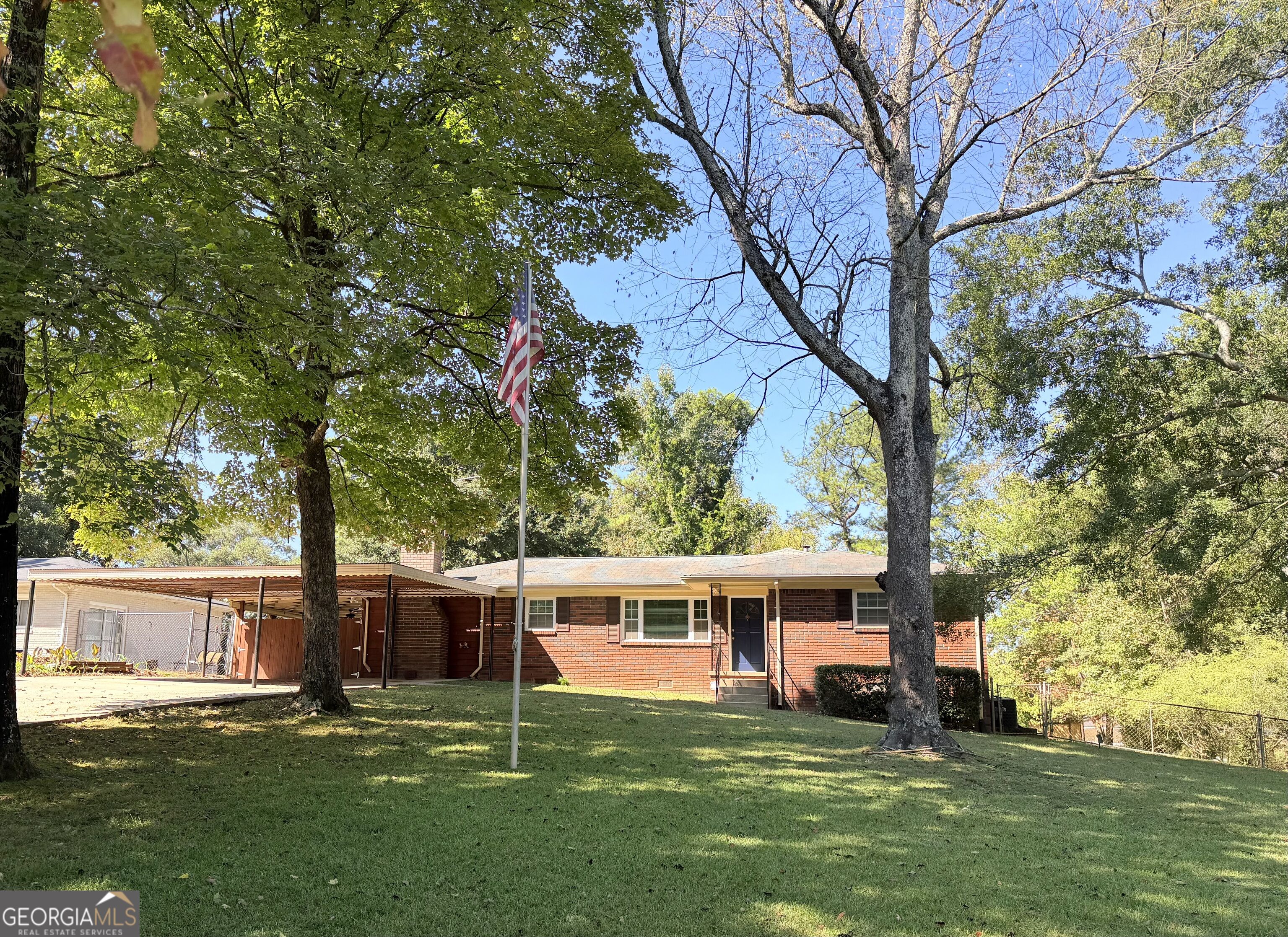 197 Cooper Lake Rd SE — photo