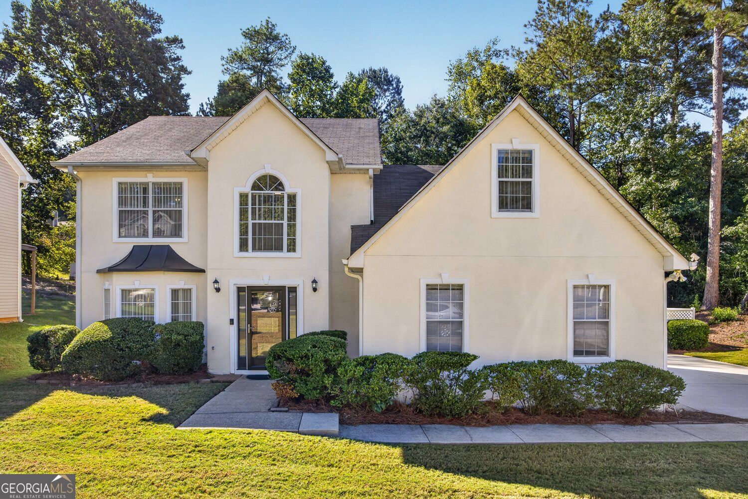 729 Stonebrook Drive — photo