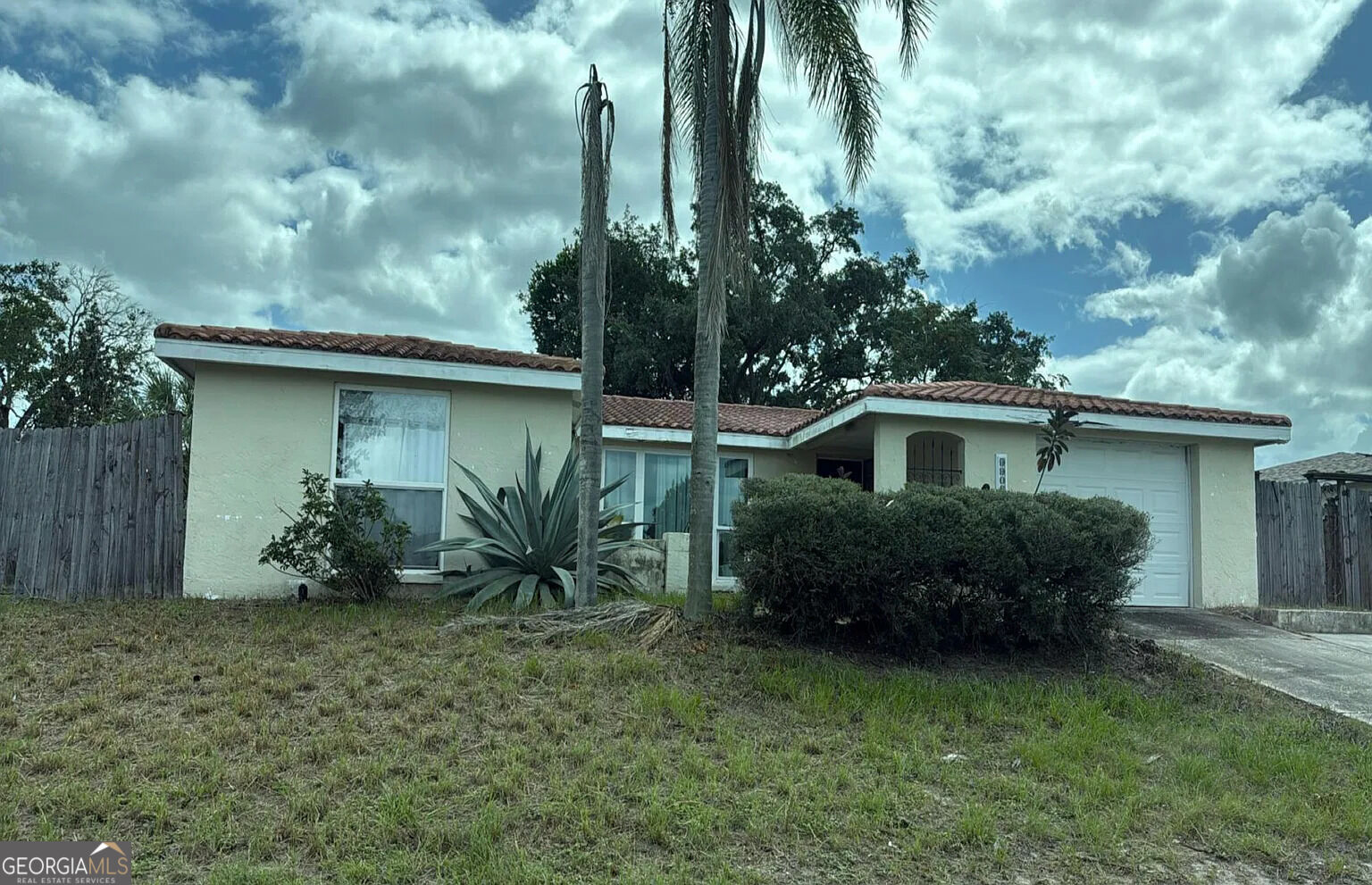 9906 Rainbow Ln — photo