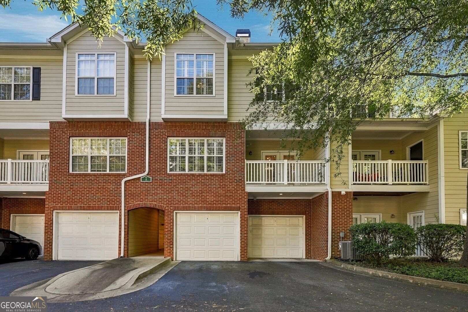 705 Spring Heights Ln SE #7 — photo