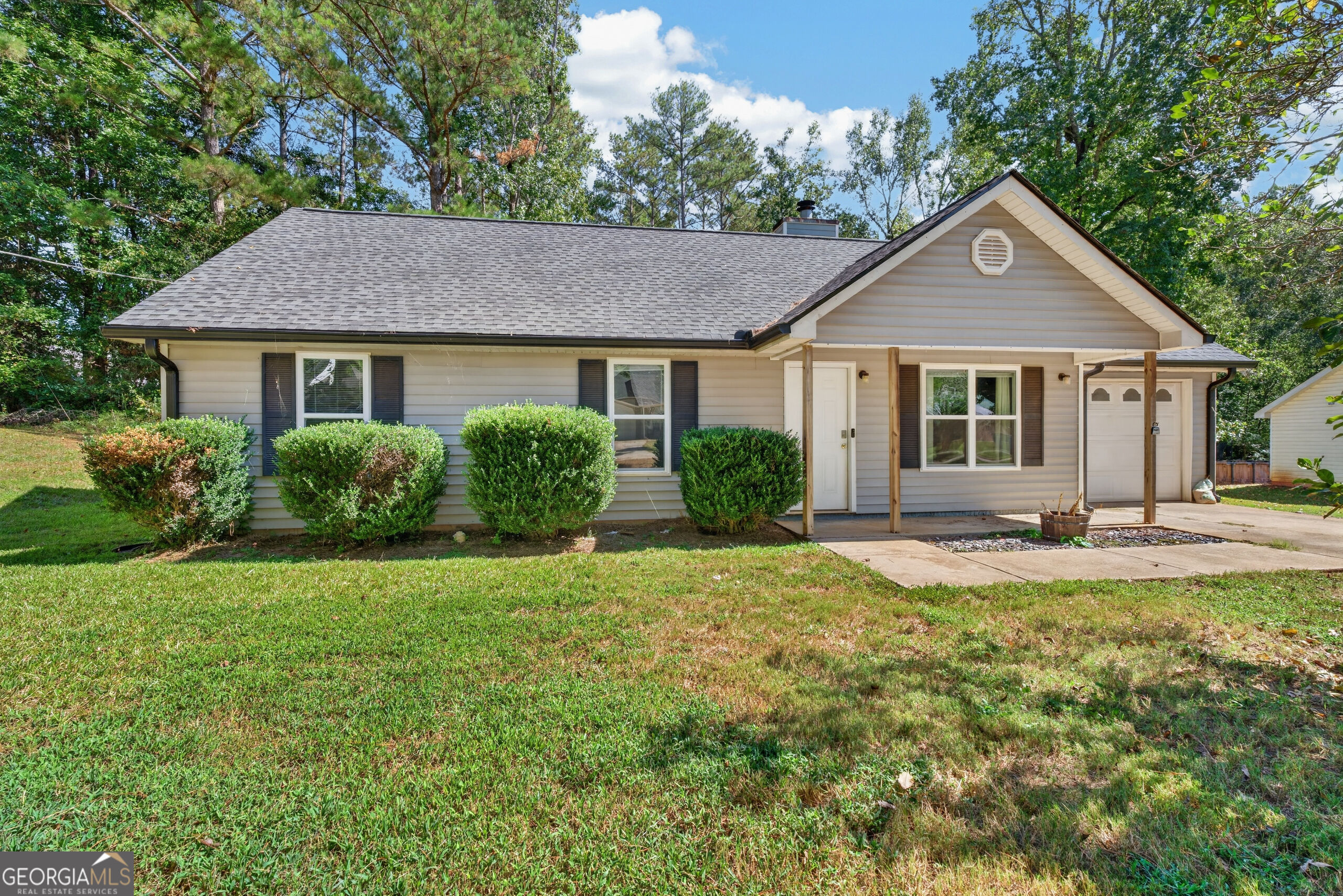 112 Starlake Drive — photo