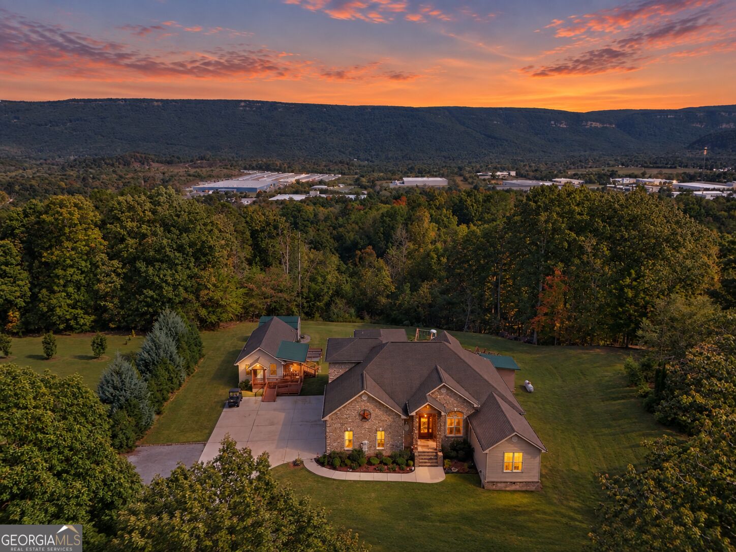 201 Lake Hills Pl — photo