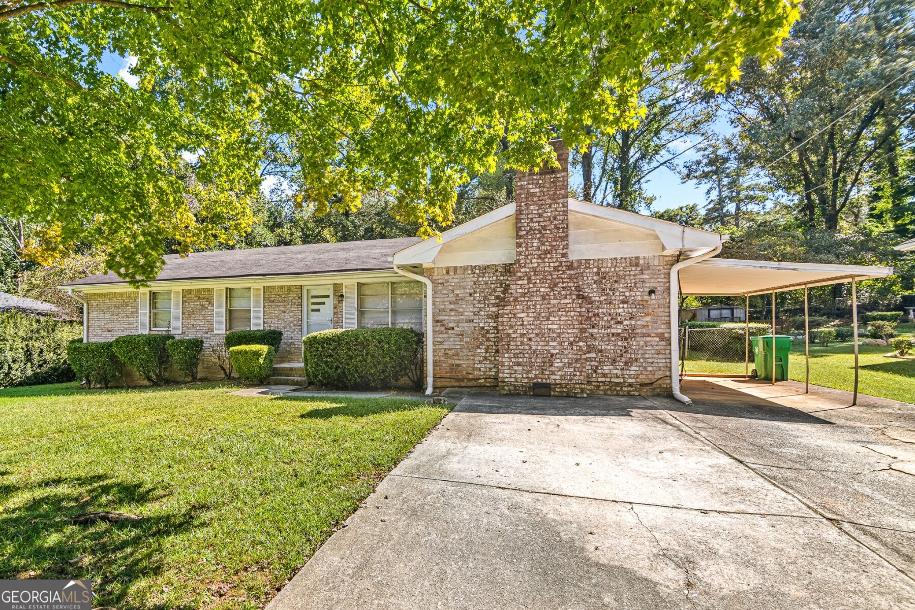 1490 High Meadow Dr — photo
