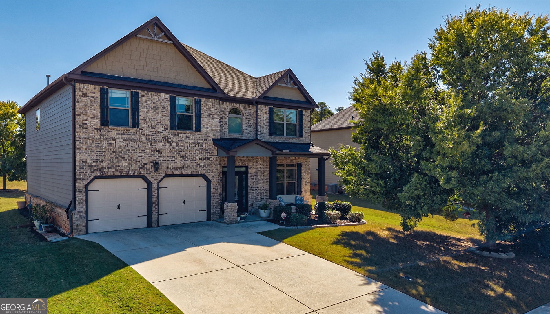 1301 Ginger Ln — photo