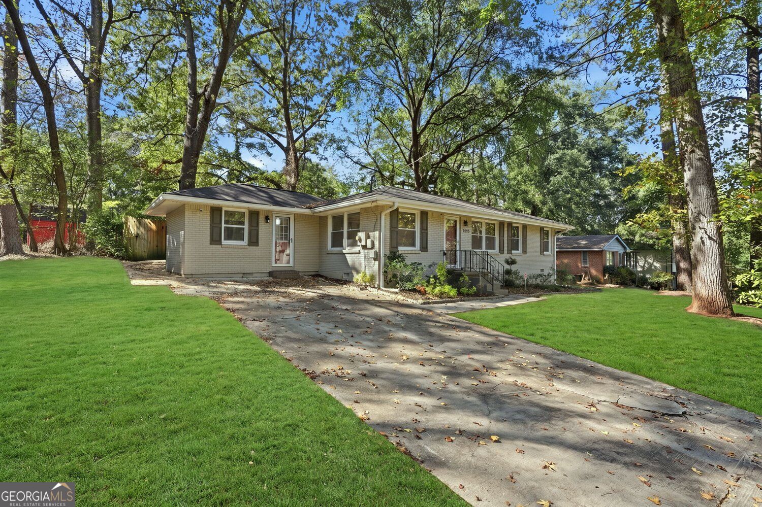 1395 Dennis Drive, Decatur, GA 30032 — photo 2