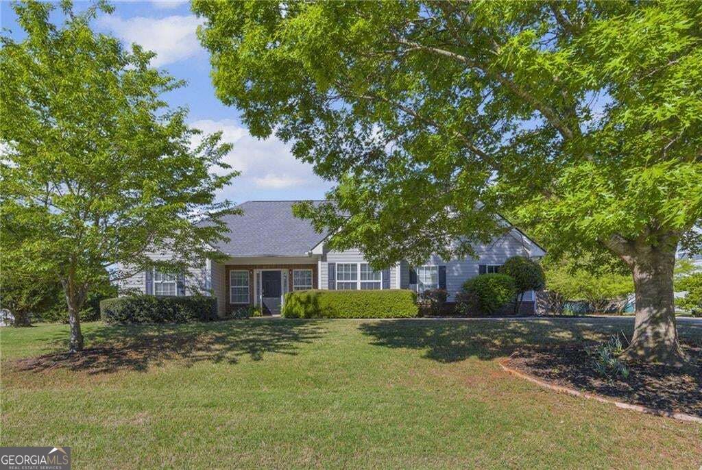 678 Bailey Dr — photo