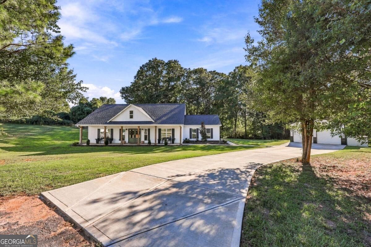 122 Jones Ct — photo