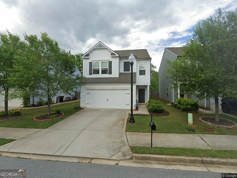 102 Newnan Lakes Dr — photo