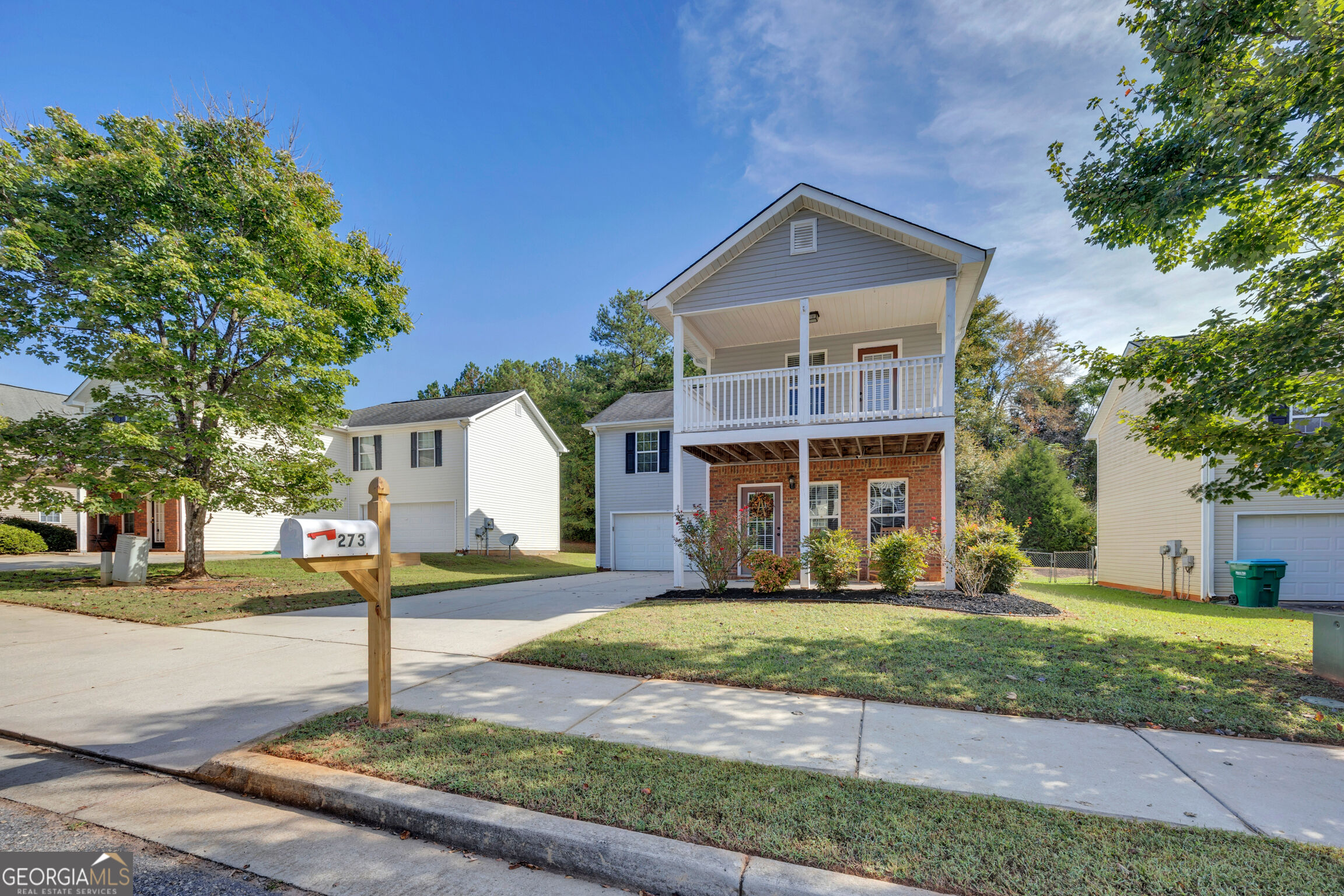 273 Wiltshire Dr — photo