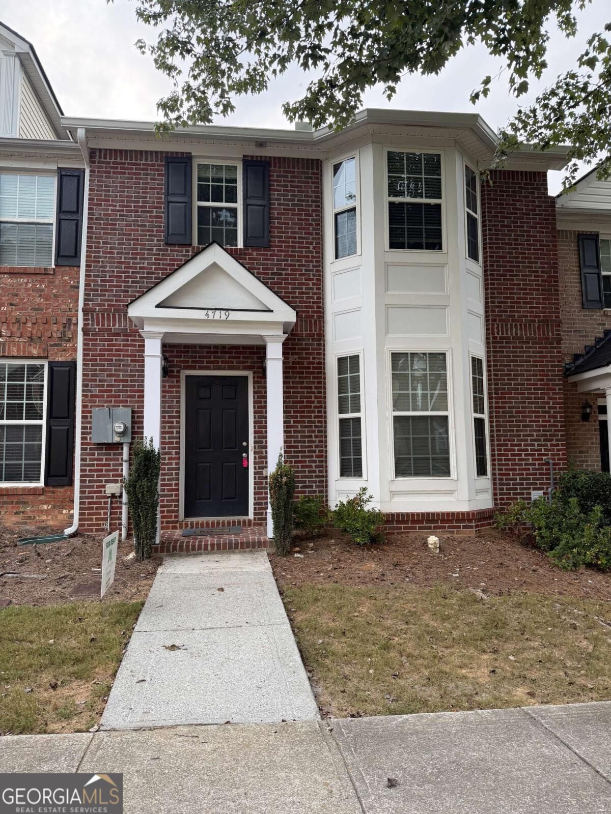 4719 Liberty Square Dr — photo