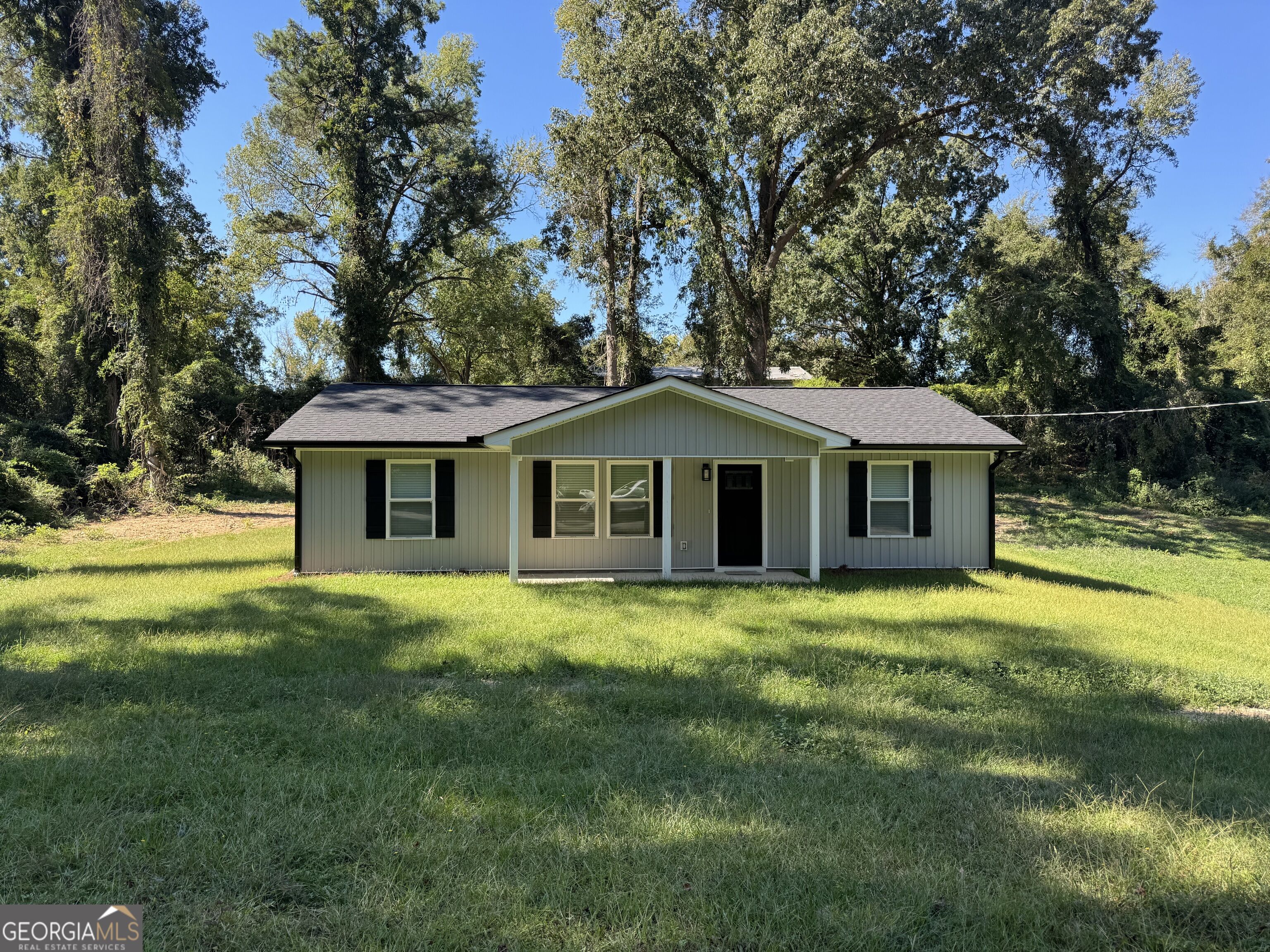 193 Old Stage Dr — photo