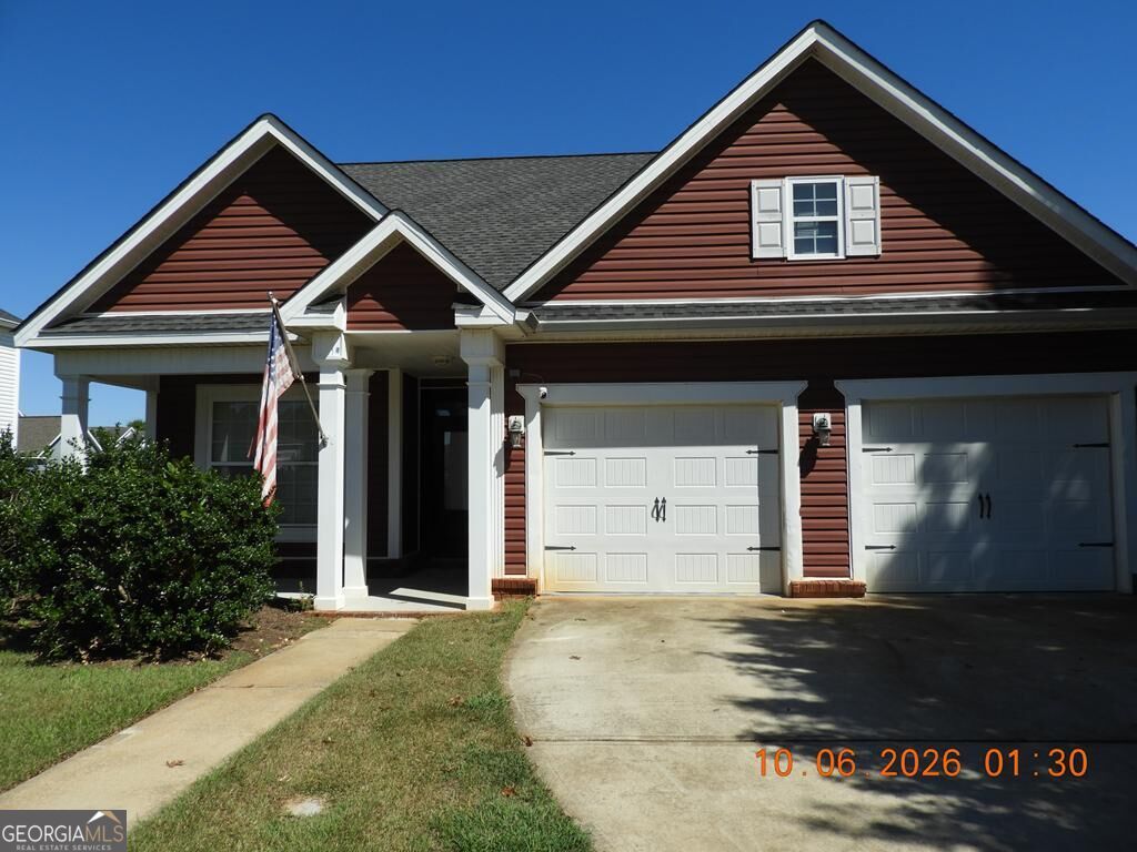 200 Meyers Lake Dr — photo