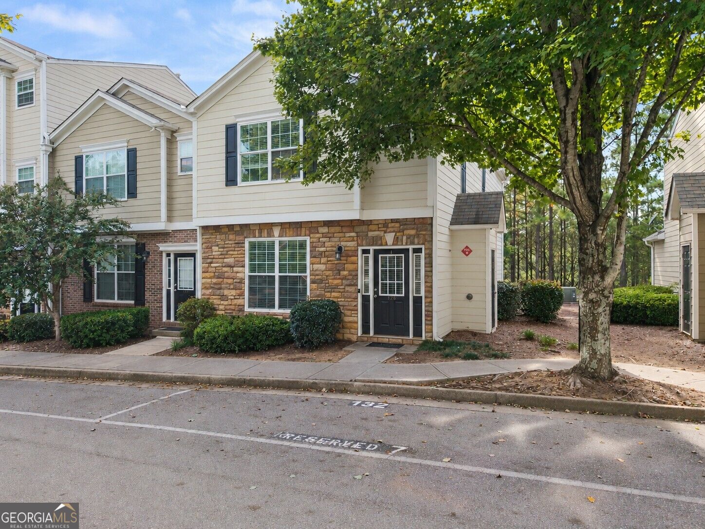 126 Riverstone Commons Cir — photo