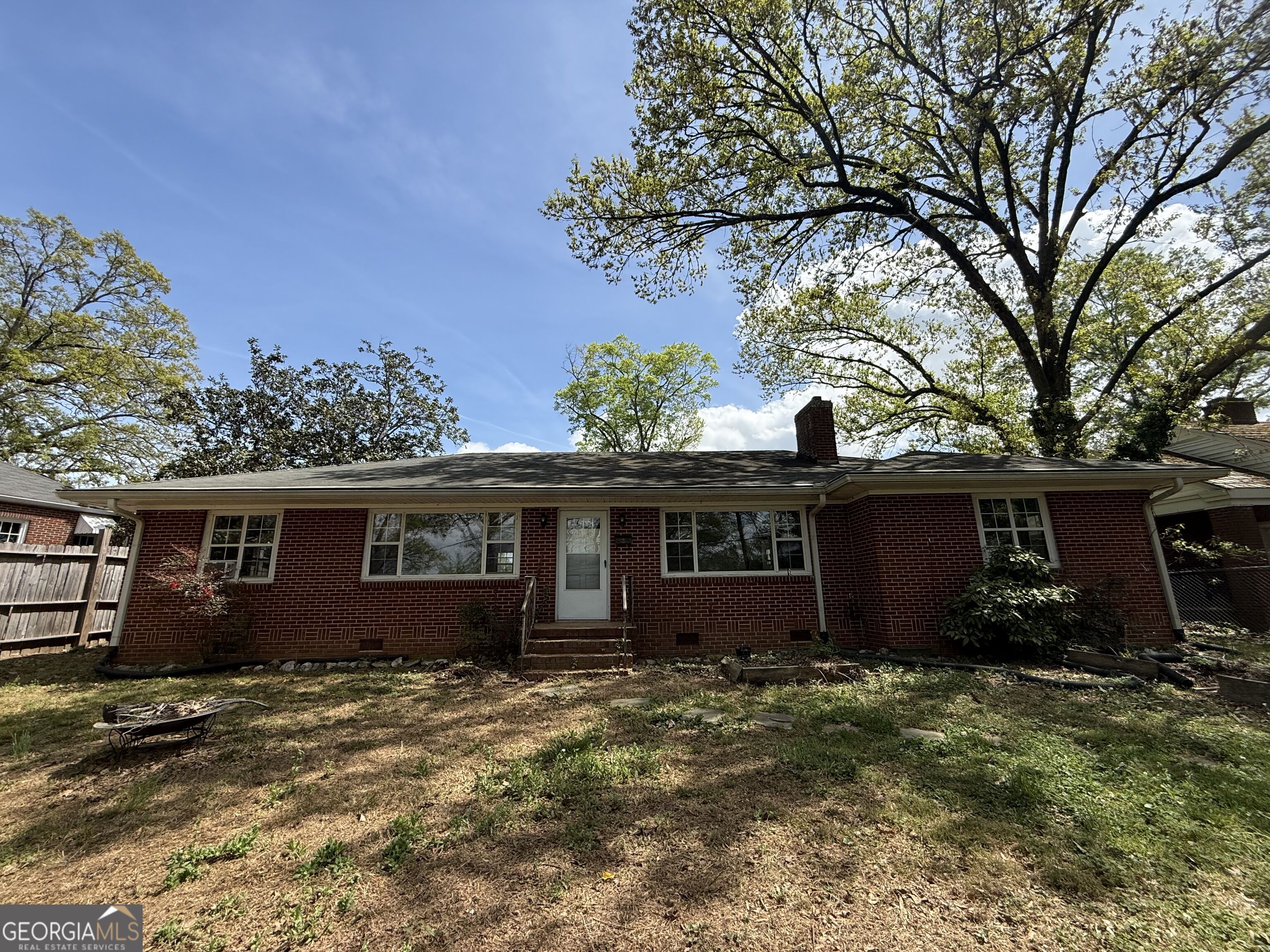 114 Lookout Cir SW — photo