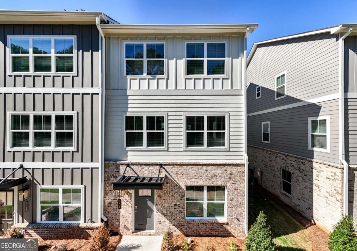 834 Glennferry Bnd — photo