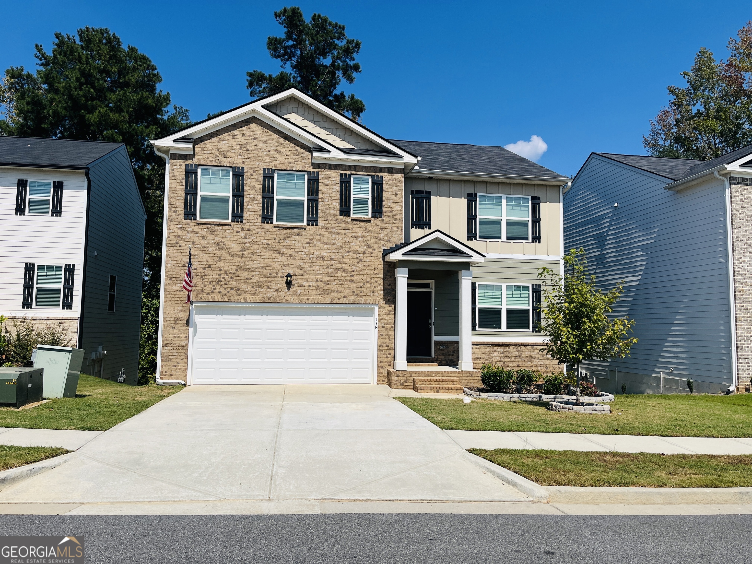 138 Silver Birch Pass — photo