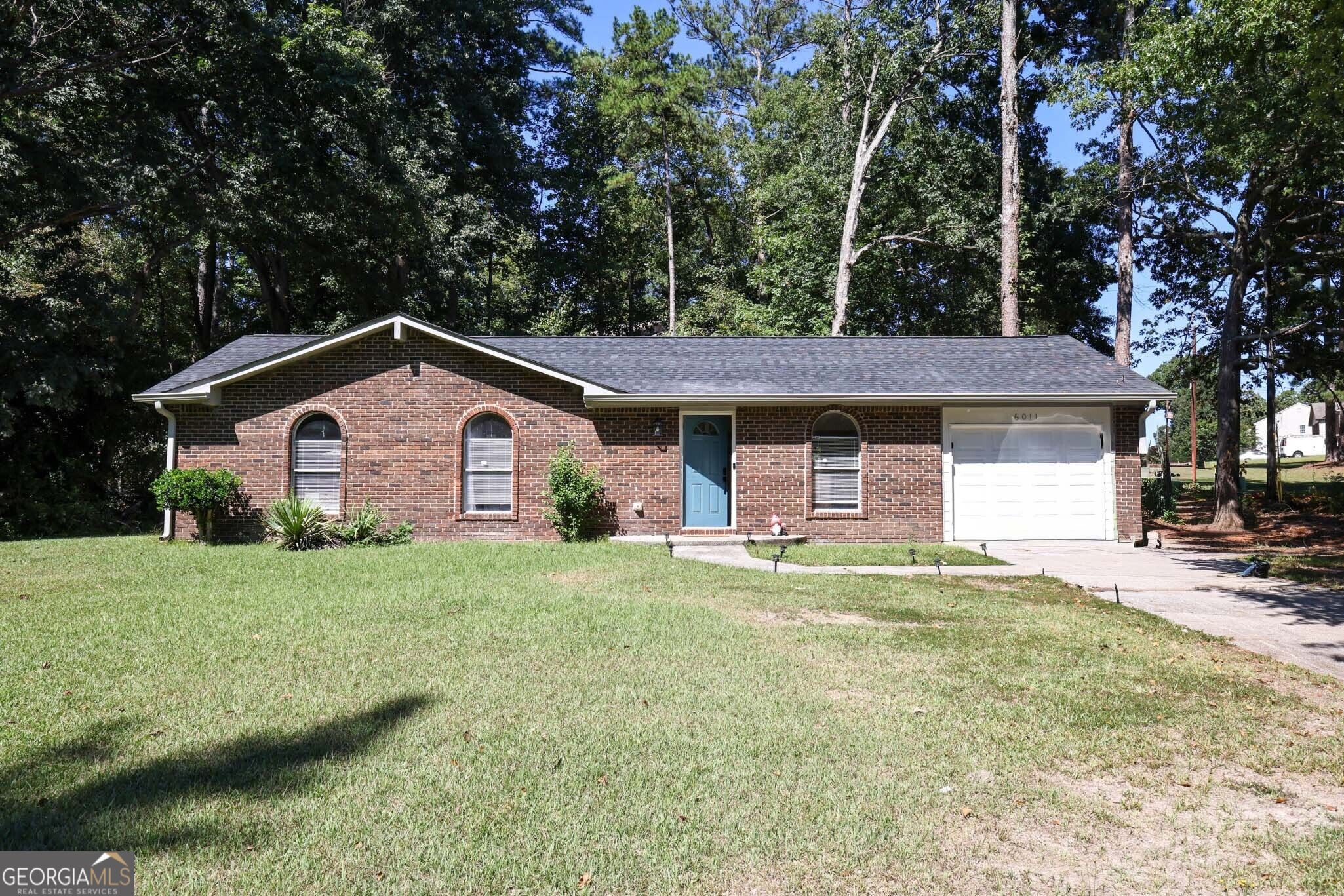 6011 Landover Cir — photo