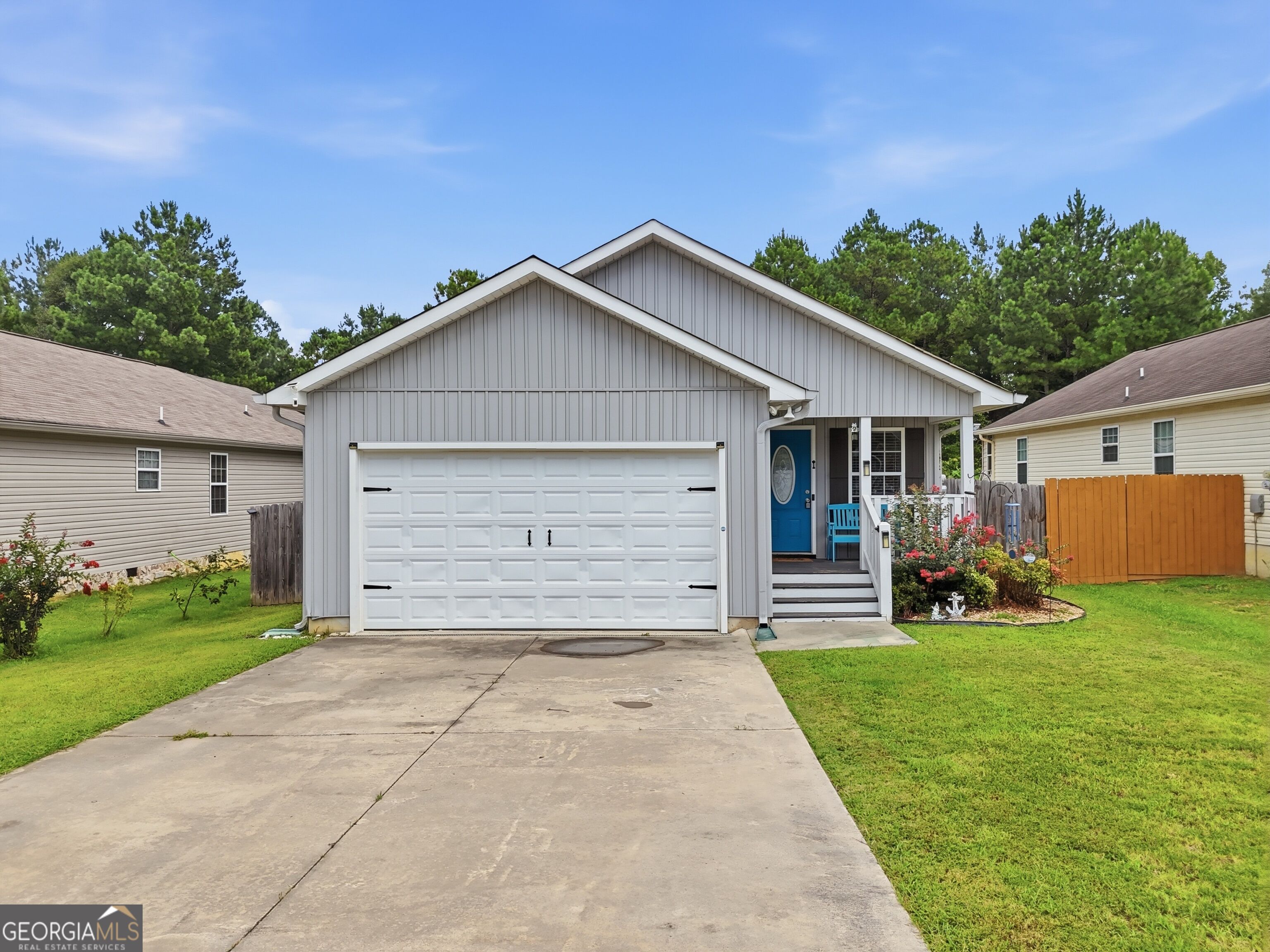 1210 Frazier Dr — photo