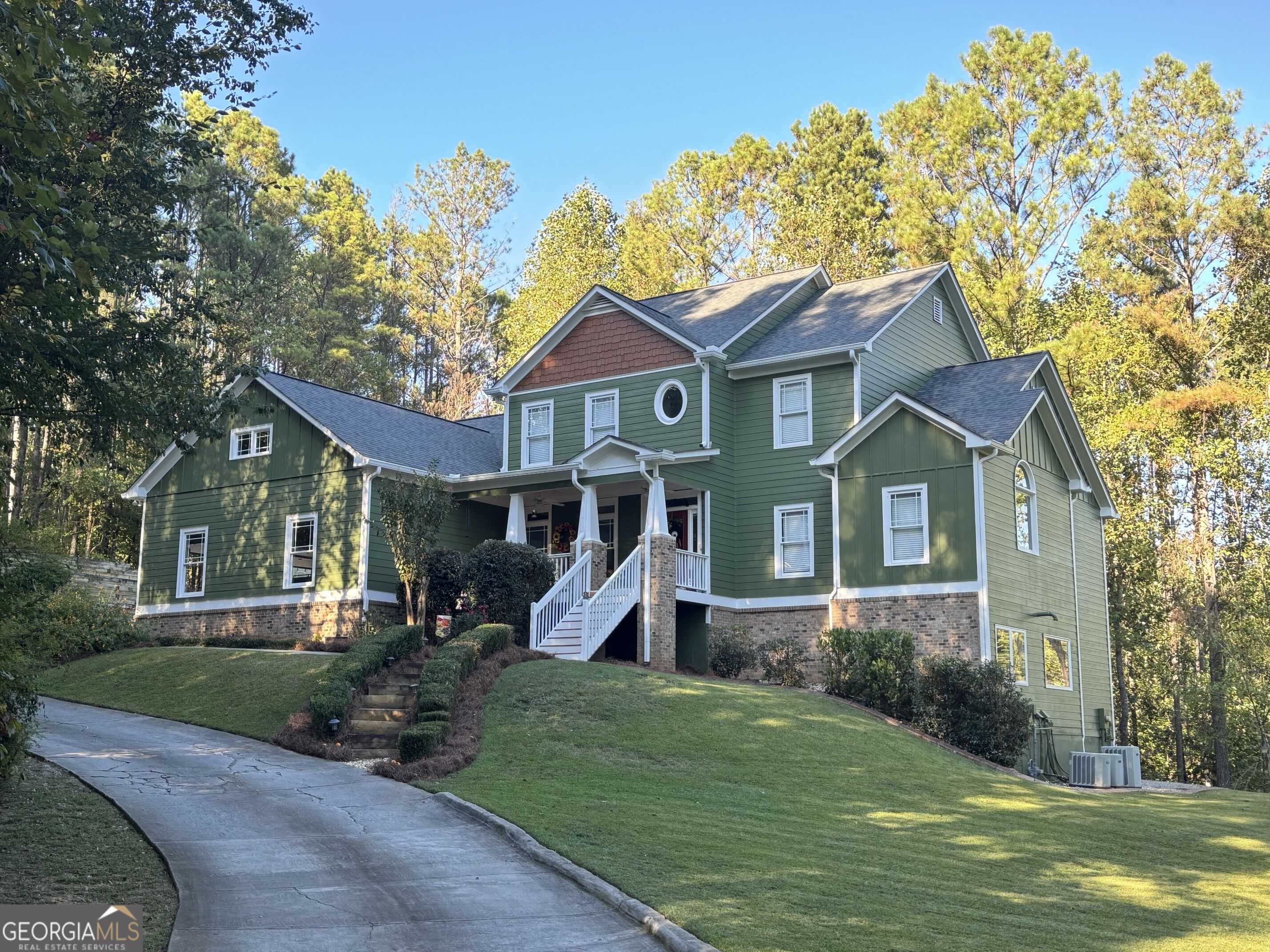 185 Georgetown Dr — photo